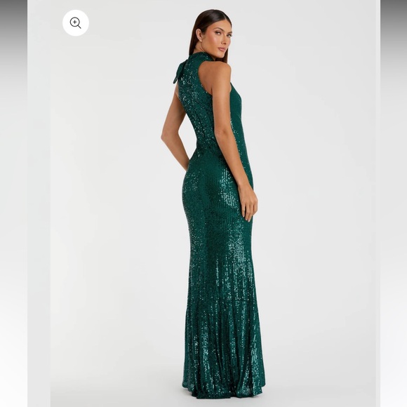 Mac Duggal New Long Holiday Gown Green Size 2 - Picture 3 of 4